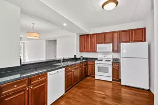 515 N Harlem Ave, Oak Park, IL 60302 - Photo 9