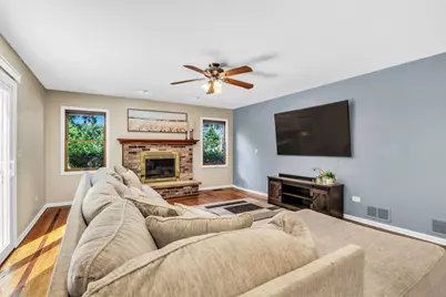 400 Cross Arm Drive, Grayslake, IL 60030 - Photo 17