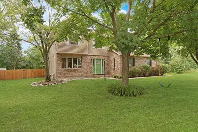 400 Cross Arm Drive, Grayslake, IL 60030 - Photo 5