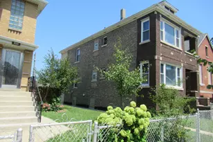 1046 W 34th Pl, Chicago, IL 60608 - Photo 5