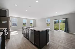 1133 Williamsburg St, Pingree Grove, IL 60140 - Photo 15