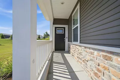 1133 Williamsburg Street, Pingree Grove, IL 60140 - Photo 3