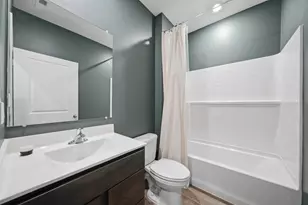 1133 Williamsburg St, Pingree Grove, IL 60140 - Photo 17