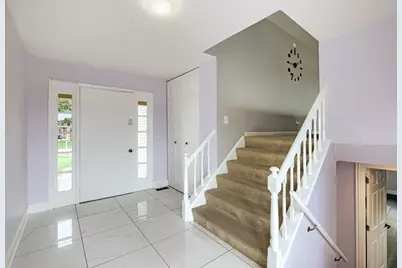 1465 William Clifford Lane, Elk Grove Village, IL 60007 - Photo 3