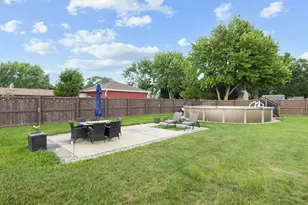 20752 Mary Dr, Lockport, IL 60441 - Photo 29