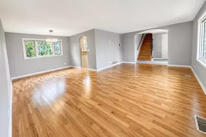 1106 Westfield Lane, Schaumburg, IL 60193 - Photo 3