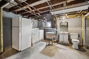 4702 River Rd, Schiller Park, IL 60176 - Photo 15