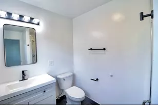 520 Glendale Rd, Glenview, IL 60025 - Photo 13