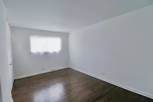 520 Glendale Rd, Glenview, IL 60025 - Photo 11