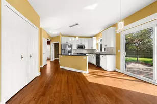 2820 Fairhauser Ct, Naperville, IL 60564 - Photo 13