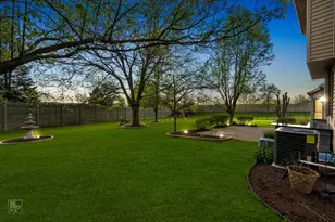 2820 Fairhauser Ct, Naperville, IL 60564 - Photo 53