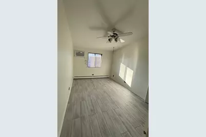 9 Cedar Court #13, Vernon Hills, IL 60061 - Photo 11