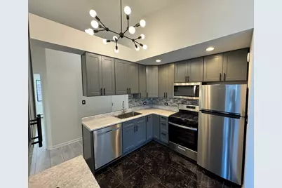 9 Cedar Court #13, Vernon Hills, IL 60061 - Photo 3