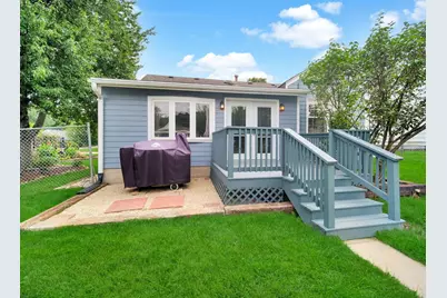 517 E Grand Lake Boulevard, West Chicago, IL 60185 - Photo 23