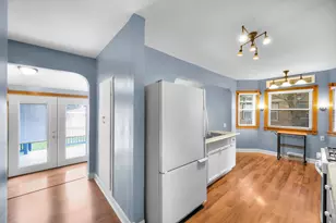 517 E Grand Lake Blvd, West Chicago, IL 60185 - Photo 13