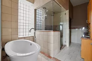 3126 S Calumet Ave, Chicago, IL 60616 - Photo 23