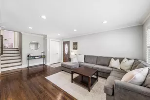 4432 Wilson Ave, Downers Grove, IL 60515 - Photo 5