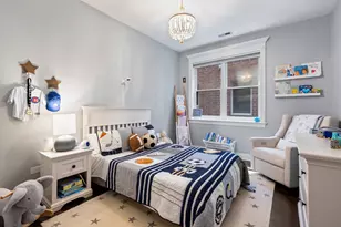 3921 N Greenview Ave, Chicago, IL 60613 - Photo 25