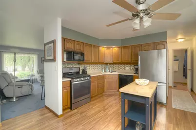 736 Cynthia Lane, Glendale Heights, IL 60139 - Photo 5