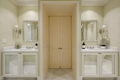 159 E Walton Place #7D, Chicago, IL 60611 - Photo 27