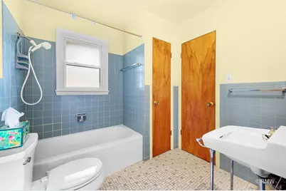 231 Clearmont Drive, Elk Grove Village, IL 60007 - Photo 19