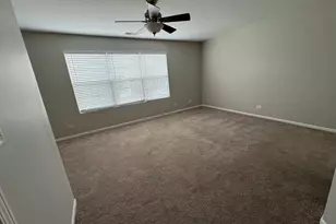 2399 Stoughton Cir, Aurora, IL 60502 - Photo 7