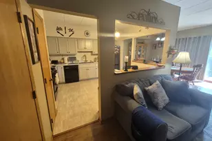 17806 Bernard Dr, Orland Park, IL 60467 - Photo 5