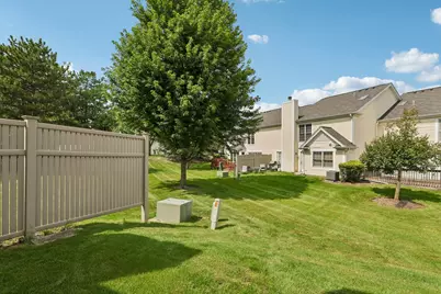 4804 Turnberry Drive, Hoffman Estates, IL 60010 - Photo 27