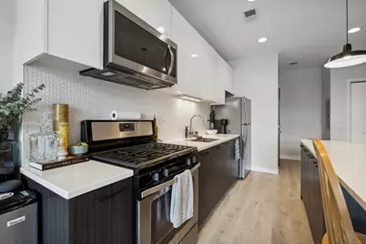 713 N Milwaukee Avenue #604, Chicago, IL 60642 - Photo 7