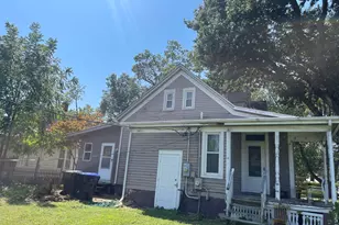 910 Summit St, Bloomington, IL 61701 - Photo 21