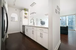 505 N McClurg Ct, Chicago, IL 60611 - Photo 11
