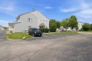 145 Azalea Cir, Romeoville, IL 60446 - Photo 5