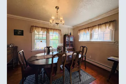 901 Parkview Avenue, Rockford, IL 61107 - Photo 9