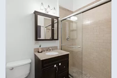 833 W Buckingham Place #3, Chicago, IL 60657 - Photo 7