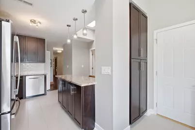 833 W Buckingham Place #3, Chicago, IL 60657 - Photo 17