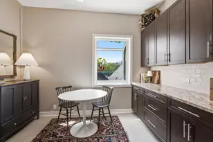 833 W Buckingham Pl, Chicago, IL 60657 - Photo 15