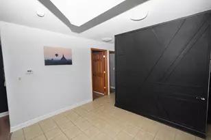 9332 Landings Ln, Des Plaines, IL 60016 - Photo 15
