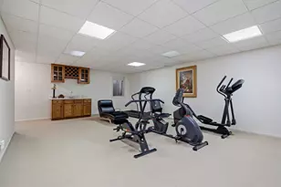 1319 Cranbrook Cir, Aurora, IL 60502 - Photo 23