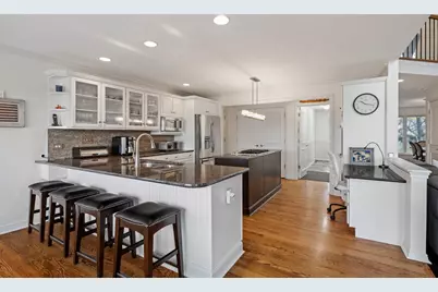 1319 Cranbrook Circle, Aurora, IL 60502 - Photo 7
