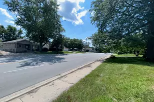 165 W 34th St, Steger, IL 60475 - Photo 5