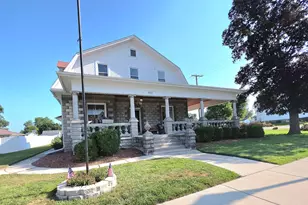 617 Penfield St, Beecher, IL 60401 - Photo 1