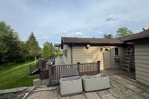 1802 Walnut Cir, Northbrook, IL 60062 - Photo 35