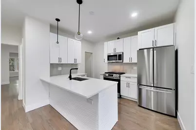 4911 W Argyle Street, Chicago, IL 60630 - Photo 11
