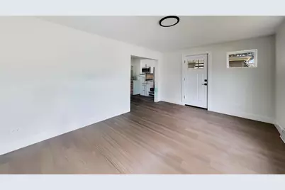 4911 W Argyle Street, Chicago, IL 60630 - Photo 17