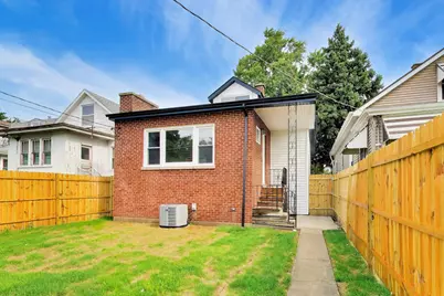 4911 W Argyle Street, Chicago, IL 60630 - Photo 41
