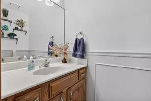583 Running Deer Ln, Gilberts, IL 60136 - Photo 15