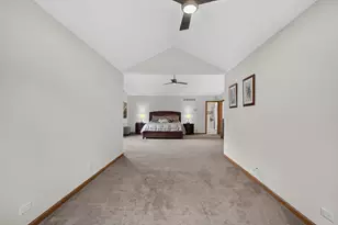 583 Running Deer Ln, Gilberts, IL 60136 - Photo 19