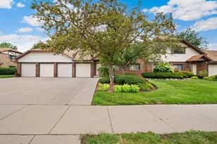 201 Walters Ln, Itasca, IL 60143 - Photo 1