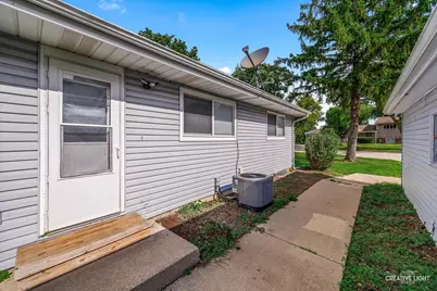 1706 Willow Street, Sycamore, IL 60178 - Photo 17