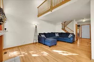 446 S Wenbriar Square, Addison, IL 60101 - Photo 9